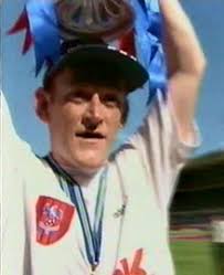 David Hopkin. Ten years ago Crystal Palace won promotion to the Premiership after a last-minute win over Sheffield United in the Division One Play-off Final ... - 1118