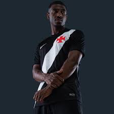 Camisa do Vasco é o item mais vendido do site da Nike