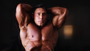 Ramon Dinon exibe shape com o qual vai defender título no Mr. Olympia: 'Última atualização'