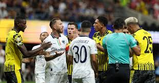 Polémica arbitral en el Monterrey vs. Dortmund: ¿Penales ignorados?