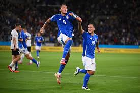 Italy 5-0 Estonia: Retegui double on strong Gattuso debut