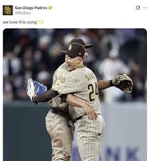 Song Sung-mun Beats Lee Jung-hoo in Former Heroes MLB Clash