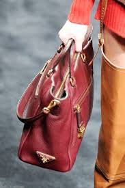 Resultado de imagem para tendencia de bolsas e carteiras inverno 2016