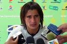 Gutty Estrada ya no piensa en la Selección - Extremo Deportivo - ivan-estrada-en-conferencia-de-prensa-con-santos_1