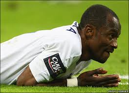 Didier Zokora bursts through late on but sees his initial shot saved before blasting his second attempt over the bar - _44447965_zokora_getty416