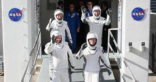 SpaceX Weather Delay