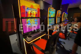 Resort ligado a Toffoli tem cassino com máquina de apostas e blackjack Veja vídeo