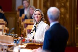 Listhaug invitert til Debatten-duell etter Støre-solo forrige uke