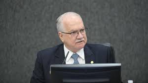 Fachin nega pedido para afastar Nunes Marques de ação da CPI do Master