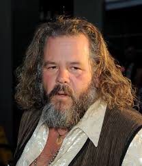 Mark Boone Junior - Premiere Of FX &amp; FOX 21&#39;s &quot;Sons Of Anarchy&quot; Season - Mark%2BBoone%2BJunior%2BPremiere%2BFX%2BFOX%2B21%2BSons%2BIWJtpCAC35xl