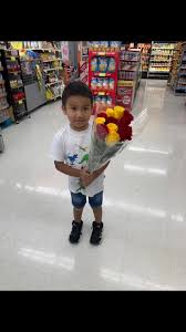 Hoy vi al amor de mi vida muy feliz comprandole flores al amor de su v... | TikTok