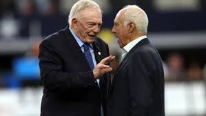 Eagles and Cowboys May Battle for Maxx Crosby Trade