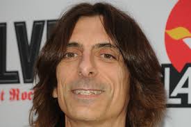 Scott Travis Pictures - Scott%2BTravis%2BEgc4y5pPZV8m