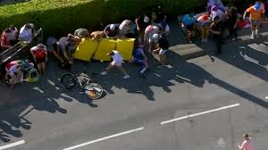 Tour de France: Florian Lipowitz stürzt, muss das Rennen aufgeben