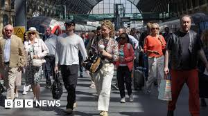 BBC - News update