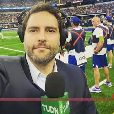 ¿Quién es Memo Schutz, comentarista de TUDN? Edad, esposa, hijos y la verdad de cómo se hizo famoso en la televisión