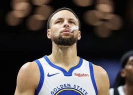 استفن کری و خلق یک رکورد جدید در NBA
