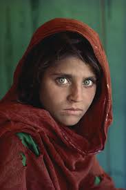 Steve McCurry: Augen, die ins Mark trafen. Diese Augen.
