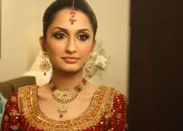 Bina Khan&#39;s make up on a Pakistani bride - pakistani-bridal-makeup-bina-khan