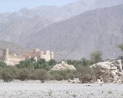 کوه‌های الحجر عمان -  مکان‌های دیدنی عمان