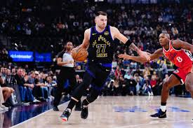 A temporada de nível MVP de Luka Doncic testará a defesa revivida dos Knicks no aniversário da troca chocante