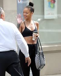 Image result for rihanna vma 2016