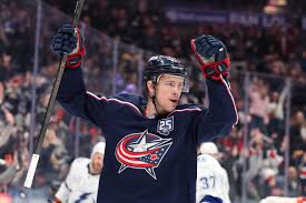 Blue Jackets Sign Charlie Coyle To Six-Year Extension
