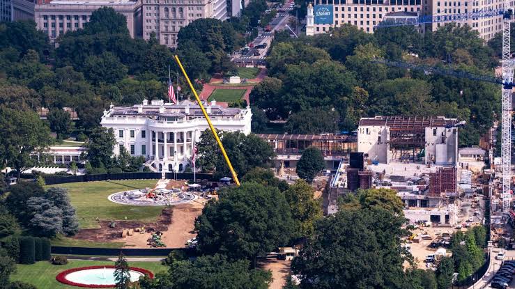 Supreme Court lets White House continue construction on Trump's $400M ballroom; majority cites likely lack of standing for preservation group