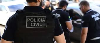 Polícia prende dois suspeitos por estupro e morte de bebê de 10 meses