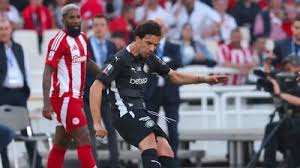 بازیکن پیشین فیورنتینا، هدف جدید پرسپولیس - پارس فوتبال