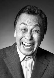 佐藤B作さんが『徹子の部屋』に柄本さん笹野さんと登場。3人の思い出を語る「欽ちゃんの番組で一気にブレイク。地元に帰ると黒山の人だかりで、消防車をオープンカー代わりにして街を一周したことも」