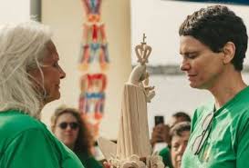 Fafá de Belém e Famosos Agitam o Círio de Nazaré! Veja as Fotos!