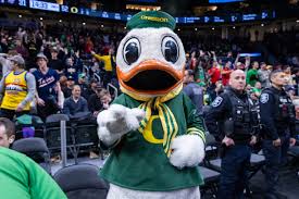 Watch Oregon Ducks men’s basketball vs Iowa Hawkeyes streaming today for free; Start time, odds