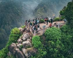 Gambar Tebing Keraton Bandung
