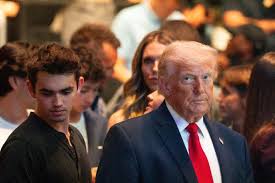 After Criticizing Pope, Trump Posts Image of Himself as a Jesus-Like Figure