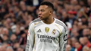 Kylian Mbappé vuelve a la convocatoria entre un 'mundo' de ausencias