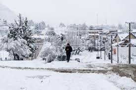 ¡Bariloche bajo cero! Nieve histórica y alerta naranja: ¿Qué esperar?