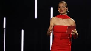 "Schlag den Star"-Kandidatin Lola Weippert bestätigt Trennung: Nach der Weltreise war es aus!