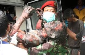 Hasil gambar untuk FOTO-FOTO KORBAN GUNUNG API