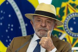Aprovação do governo Lula se mantém estável após desgaste com caso Lulinha; veja última pesquisa para presidente