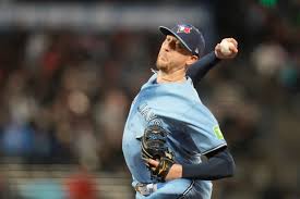 Live: Twins add reliever Jeff Hoffman from Toronto at the MLB trade deadline