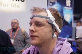 We&#39;d all love to be able to control stuff with our minds and seeing as Haier&#39;s 58-inch Brain Wave TV was at CES we had to try. To use the mind control, ... - ces2012haierbrainwavemain