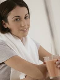 Read The Full Story: The Protein Shake Diet - thumb_Drinking_Protein_Shake
