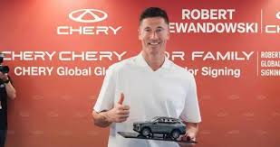 Chery suma a Robert Lewandowski como embajador global