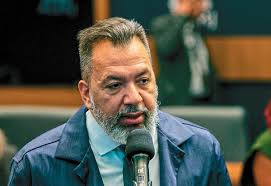 Moraes determina que tornozeleira eletrônica do ex-prefeito de Belford Roxo, Márcio Canella, seja retirada