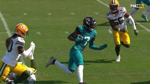 Brian Thomas Jr.'s first catch vs. Packers gets Jags into red zone