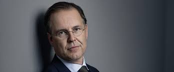 ANDERS BORG: Har ångest för att betala med kortet