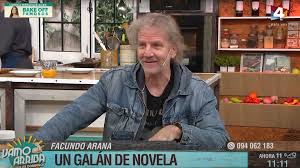 Facundo Arana sorprende en Uruguay con gesto y obra teatral