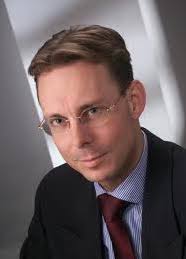 <b>...</b> Strategy Consultants and expert on public debt and <b>financial systems</b> - Hendrik_Bremer