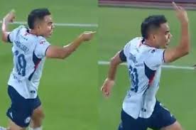VIDEO: Charly Rodríguez se burla de Pumas y les celebra con el 'Goya'